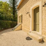 L'annexe Du Moulin * Compiègne